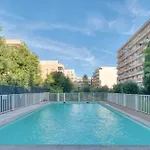 Lejlighed A C 2bdr 6p Flat Just Two Minutes From The Beach! Antibes